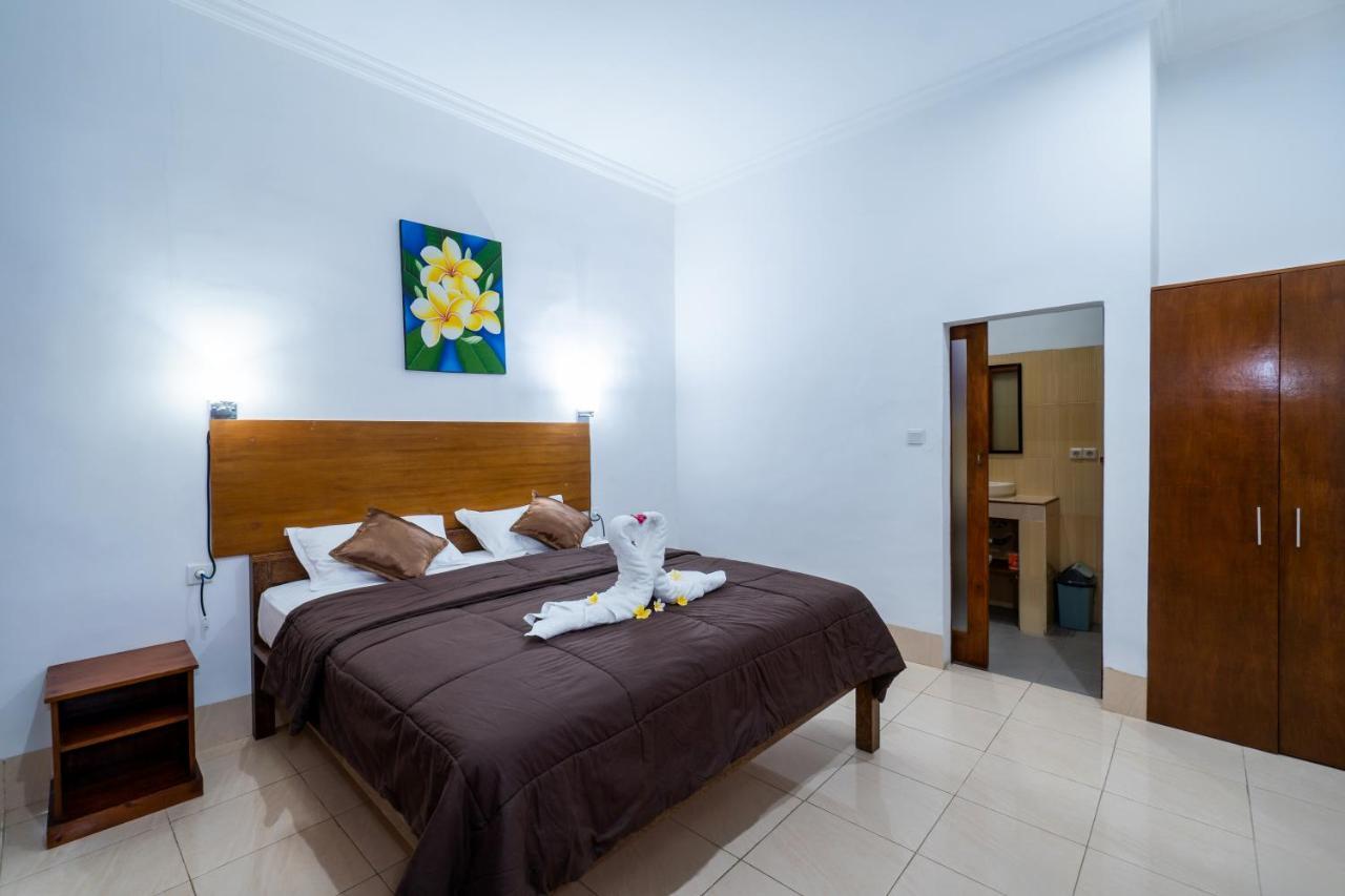 Krisna Home Stay Nusa Lembongan Kültér fotó