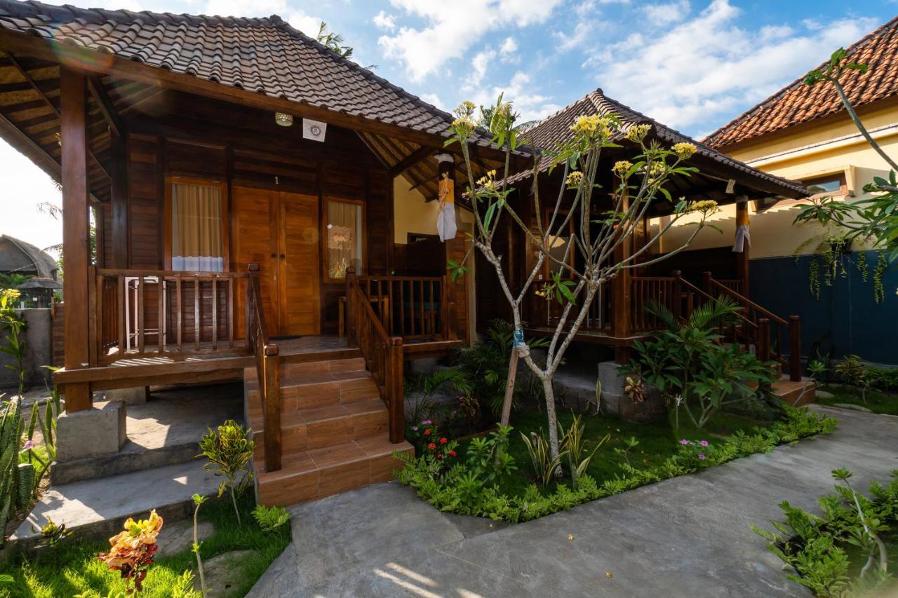 Krisna Home Stay Nusa Lembongan Kültér fotó