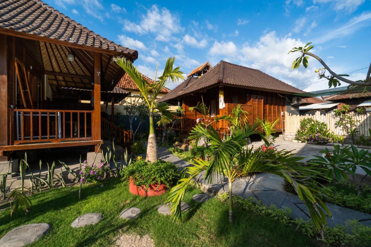 Krisna Home Stay Nusa Lembongan Kültér fotó