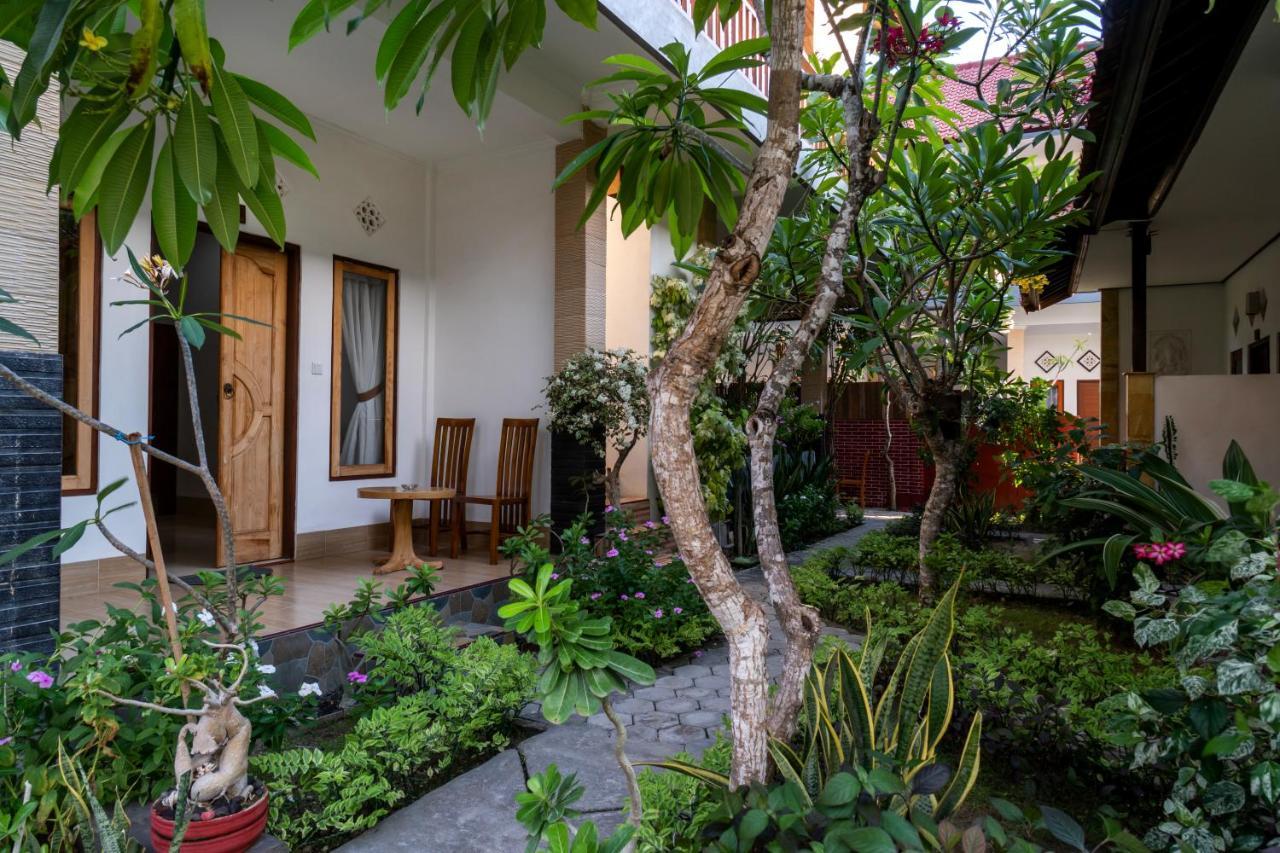 Krisna Home Stay Nusa Lembongan Kültér fotó