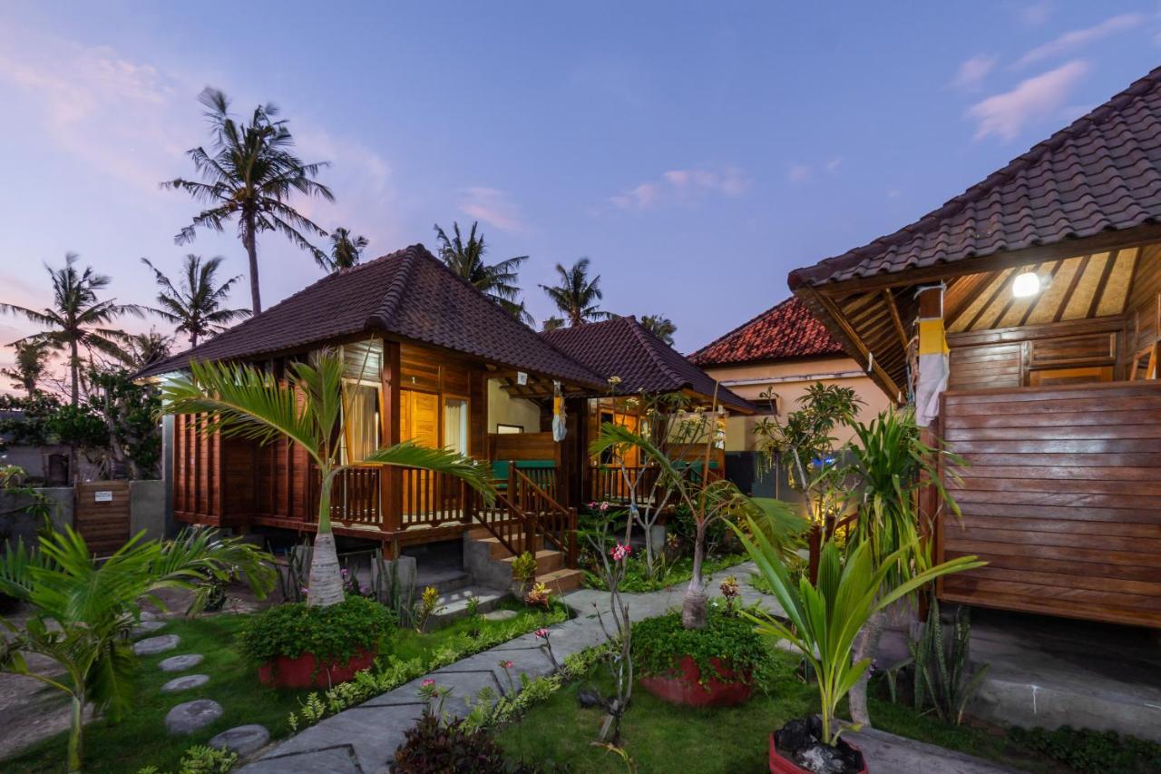 Krisna Home Stay Nusa Lembongan Kültér fotó